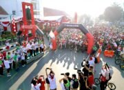 Ratusan Pesepeda Penuhi Lapangan Murjani