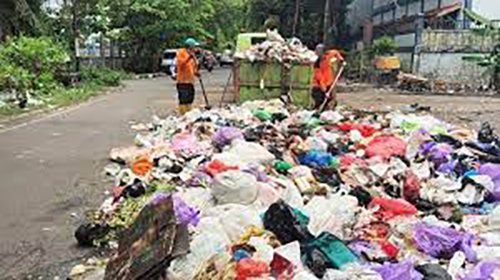 DLH Minta Warga Jangan Membakar Sampah 1 Hal 10 3 Klm Sampah