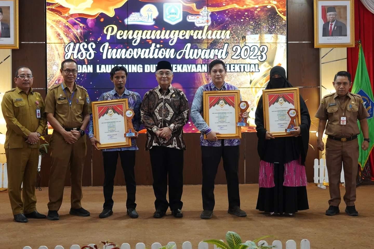 Pemkab HSS Beri Penghargaan 15 Inovasi Terbaik 1 Hal 12 HSS 3 klm 17