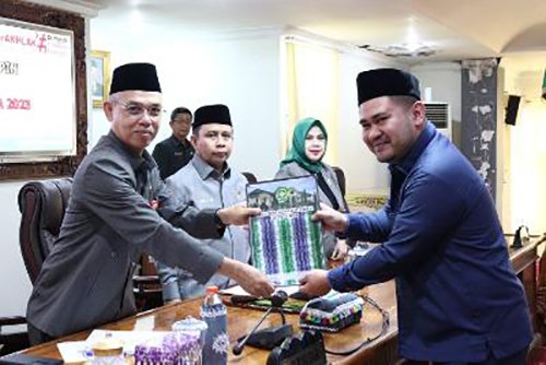 Hal 12 Tapin 35 klm 20