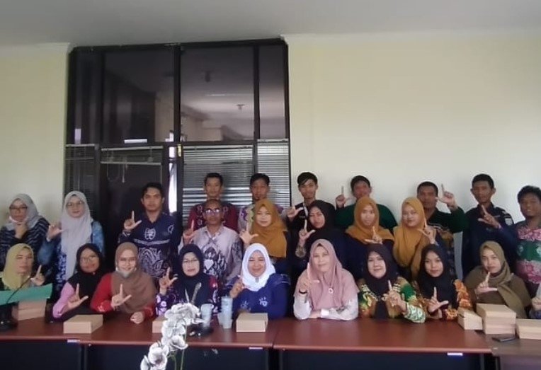 Hal 16 2 KLm Martapura Evaluasi proklin