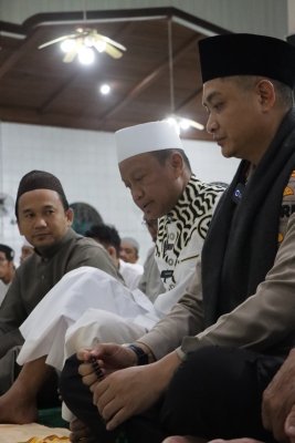 Kapolres Kotabaru Kembali Gelar Polisi Pejuang Subuh 1 Hal 16 K Baru 3 klm 11