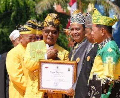 Pemkab Balangan Terima Penghargaan Penyelenggaraan Pemerintah Daerah 1 Hal 2 Bal 3 klm 14