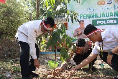 Hal 2 Rantau 4 klm 20