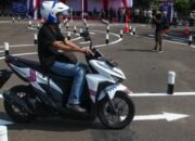 Goodbye Manuver Angka 8 dan Zig-Zag Dalam Ujian praktik SIM C 8 Goodbye Manuver Angka 8 dan Zig-Zag Dalam Ujian praktik SIM C