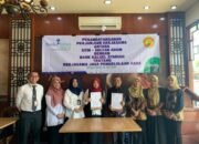 Bank Kalsel Syariah Jalin Kerjasama Dengan STIH Sultan Adam