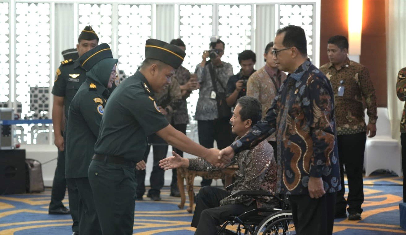Maragusfer Dikukuhkan Sebagai Syahbandar Pelabuhan Perikanan Kuala Pembuang 1 IMG 20230812 WA0019