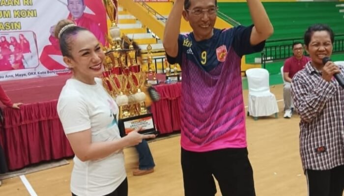 Steffi Sabet Juara Umum Kompetisi Terbuka Aerobic Perebutkan Piala Ketua Umum KONI Banjarmasin