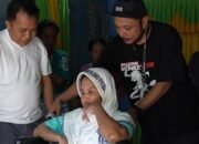 Lima Kursi Roda Gratis untuk Warga Diserahkan Laziz ASFA dan Richy Petroza 10 Lima Kursi Roda Gratis untuk Warga Diserahkan Laziz ASFA dan Richy Petroza