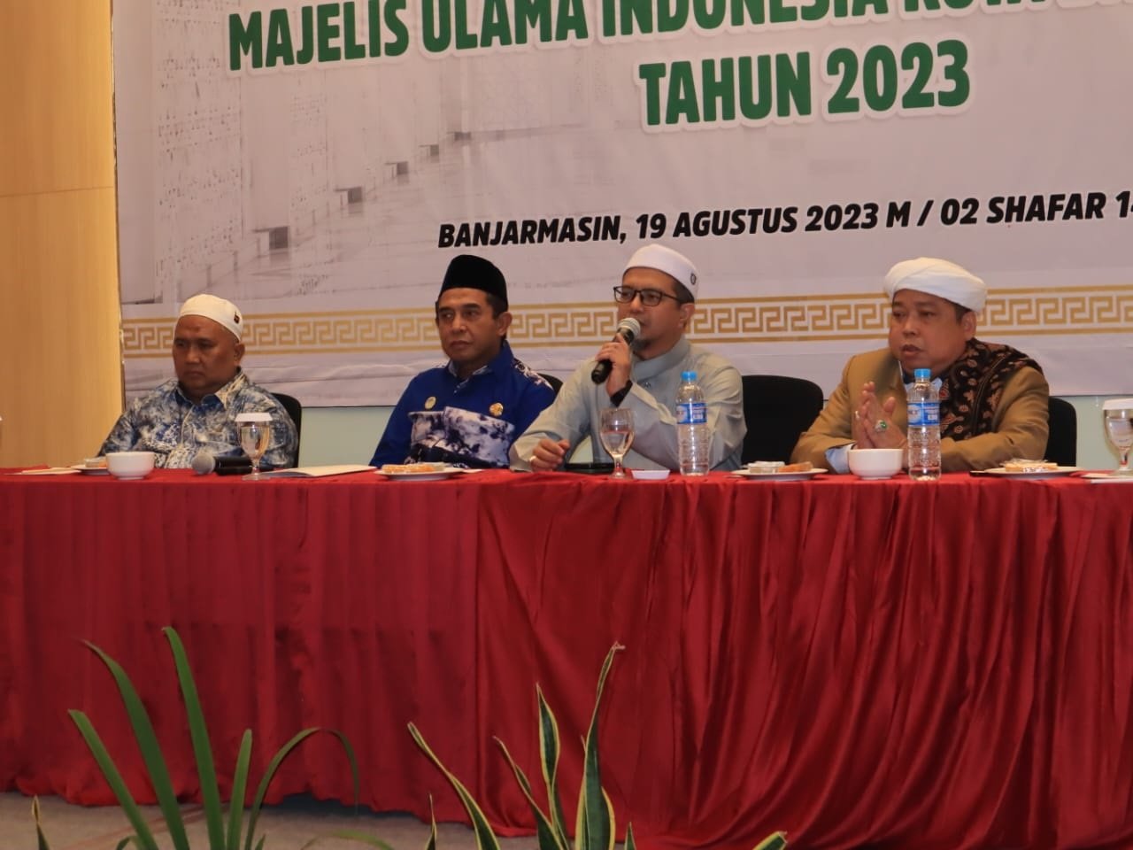 hAL 9 3 kLM kONTRAK 1 14