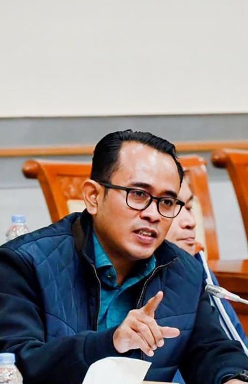 1 1 klm Heru Widodo anggoata dpr ri