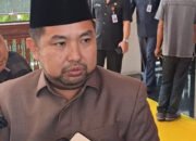 Perlu Program Tangani Karhutla<br>“Bom Air di Lahan Gambut Menimbulkan Asap Tebal” 24 Perlu Program Tangani Karhutla“Bom Air di Lahan Gambut Menimbulkan Asap Tebal”