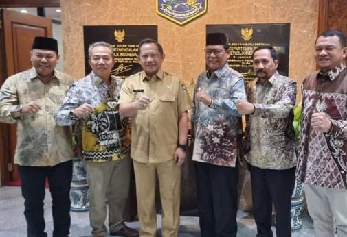 1 pj bupati 2 klm