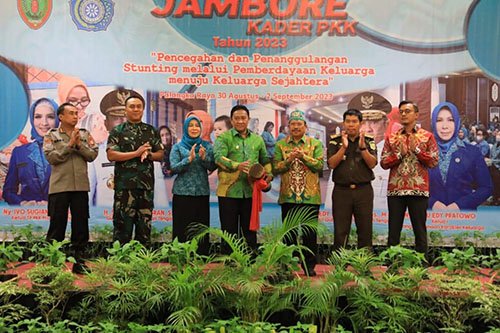 Wagub Kalteng Buka ambore Kader PKK 1 15 kalteng2