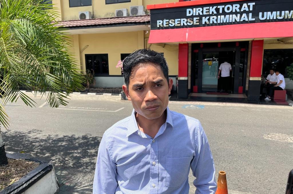 Terduga Penipu Diamankan Dirtipidum Polri Dilimpahkan ke Kejaksaan 1 5 Penipuan 1klm