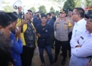 Polres Banjarbaru Amankan Demo Penyampaian Aspirasi Aliansi BEM se-Kalsel 7 Polres Banjarbaru Amankan Demo Penyampaian Aspirasi Aliansi BEM se-Kalsel