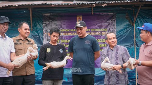 Pokmas Berkah Bersama Sukses Panen Ribuan Bebek 1 Hal 10 3 Klm BJB 2 3