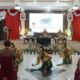 Hal 12 Pembukaan Kick off