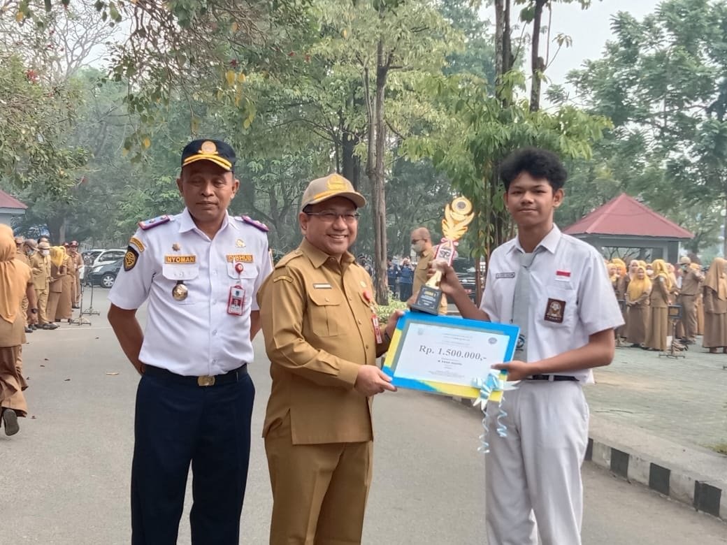 Hari Perhubungan, Melaju untuk Transportasi Maju 1 Hal 16 2 KLm Martapura Hari perhubungan