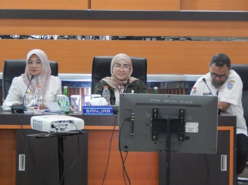 Hal 16 2 KLm Martapura Pengentasan kemiskinan