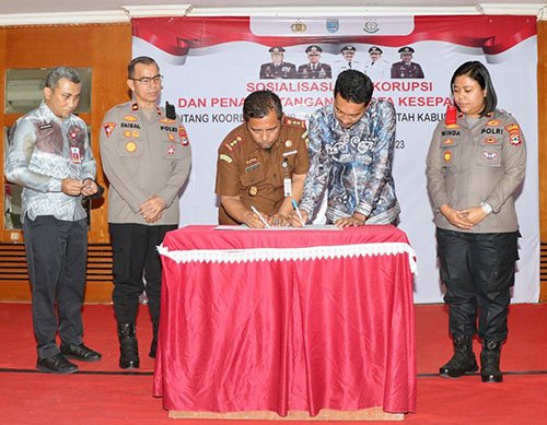 Kepala SKPD-Camat Ikuti Sosialisasi Anti Korupsi 1 Hal 16 2 Klm Martapura Anti korupsi