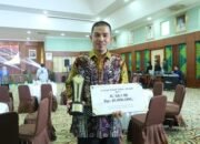 Pemuda HSU Berprestasi di Tingkat Nasional 24 Pemuda HSU Berprestasi di Tingkat Nasional