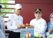 Jalan Santai dan Peresmian Shelter Serangkaian HUT Ke-497 Banjarmasin 10 Jalan Santai dan Peresmian Shelter Serangkaian HUT Ke-497 Banjarmasin