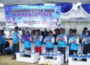 Kejuaraan Sepakbola Tingkat SMP Digelar<br>Ibnu Sina Sebut Ajang Pencarian Bibit Unggul 27 Kejuaraan Sepakbola Tingkat SMP DigelarIbnu Sina Sebut Ajang Pencarian Bibit Unggul