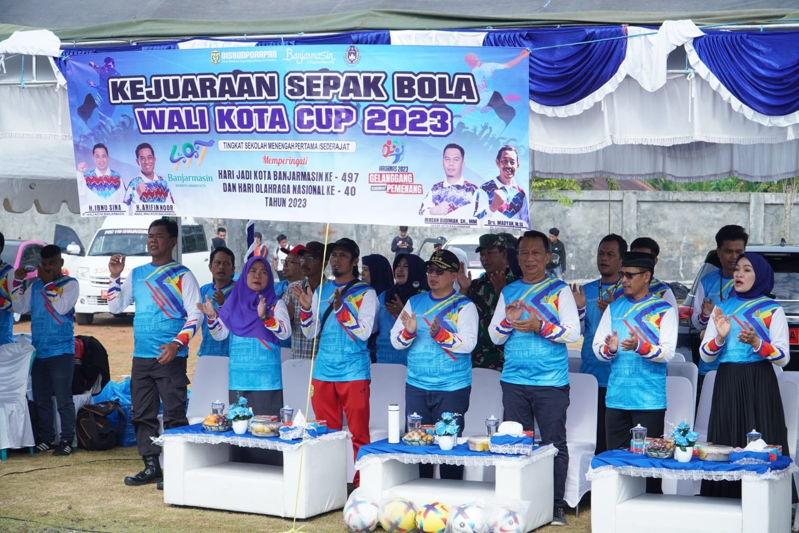 Kejuaraan Sepakbola Tingkat SMP Digelar<br>Ibnu Sina Sebut Ajang Pencarian Bibit Unggul 1 Hal 9 3 Klm Kontrak 2 2