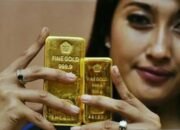 Harga Emas Antam Hari Ini Naik 28 Harga Emas Antam Hari Ini Naik