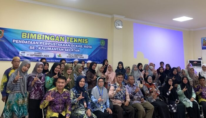 Gandeng Dispersip Tapin, Dispersip Kalsel Gelar Bimtek