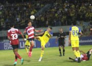 Akibat Ulah Oknum Penonton, Barito Putera Didenda Puluhan Juta 30 Akibat Ulah Oknum Penonton, Barito Putera Didenda Puluhan Juta