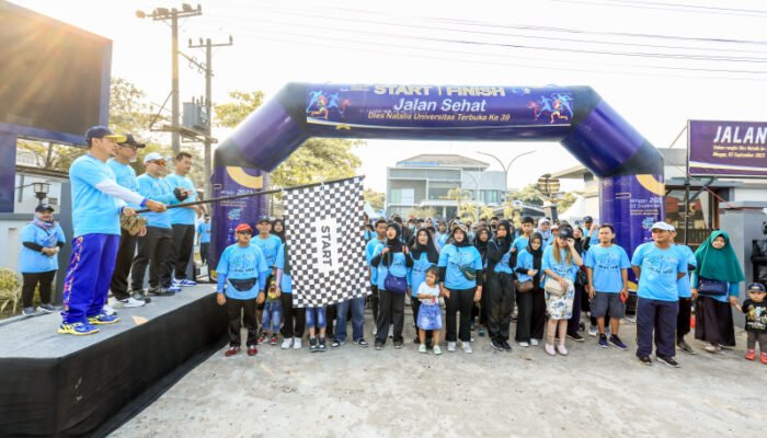 Rayakan Dies Natalis ke-39, UT Banjarmasin Gelar Jalan Sehat