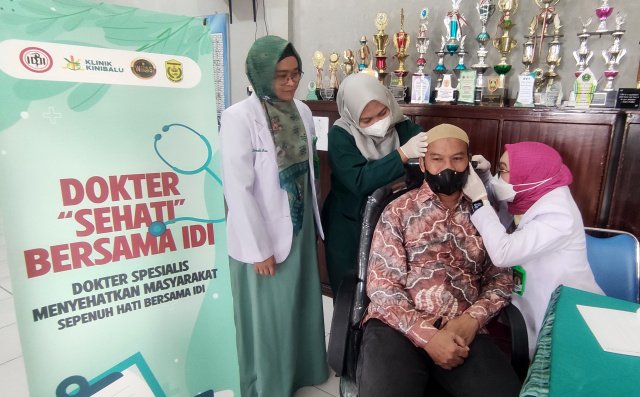 Klinik Kinibalu Banjarmasin Turunkan Dokter Spesialis Layani Pasien di Puskesmas 3 IMG 20230904 134251