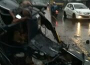 Truk Fuso Adu Kuat dengan Suzuki Carry di Desa Binjai Pirua HST, Tiga Orang Meninggal Dunia 8 Truk Fuso Adu Kuat dengan Suzuki Carry di Desa Binjai Pirua HST, Tiga Orang Meninggal Dunia