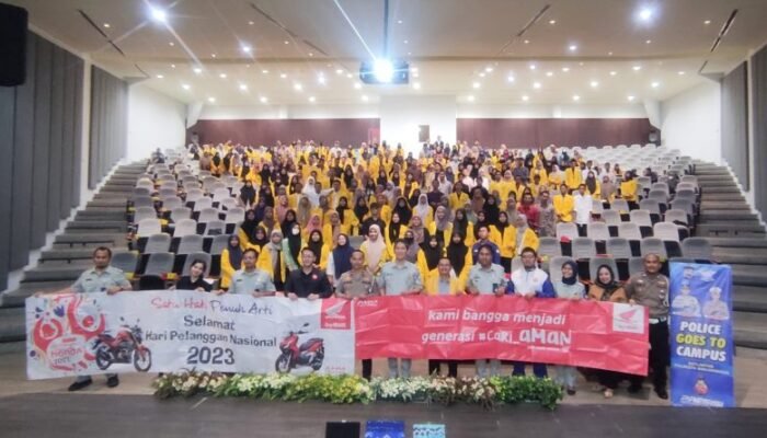 Ratusan Mahasiswa ULM Banjarmasin Antusias Ikuti Seminar Safety Riding Honda