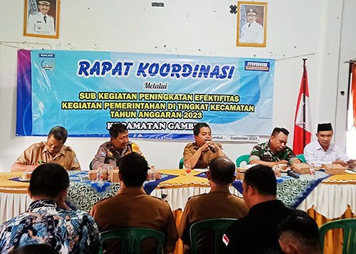 Dampak Kemarau<br>Kecamatan Gambut Tingkatkan Kerjasama 1 hal16 3klmbjr2 10