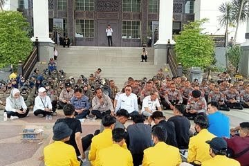 BEM se Kalsel Demo Penanganan Karhutla di Kalsel 1 1 3 klm demo