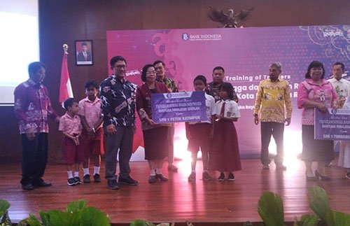 15 HL Rupiah