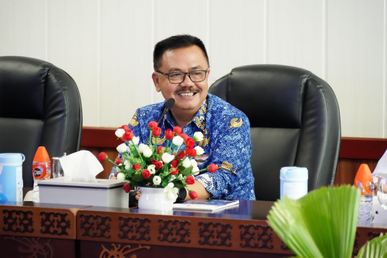 Terima Kunjungan Pejabat Kemenkopolhukam, Herson Sampaikan Peningkatan Implementasi RB Pemprov Kalteng 1 15 Herson