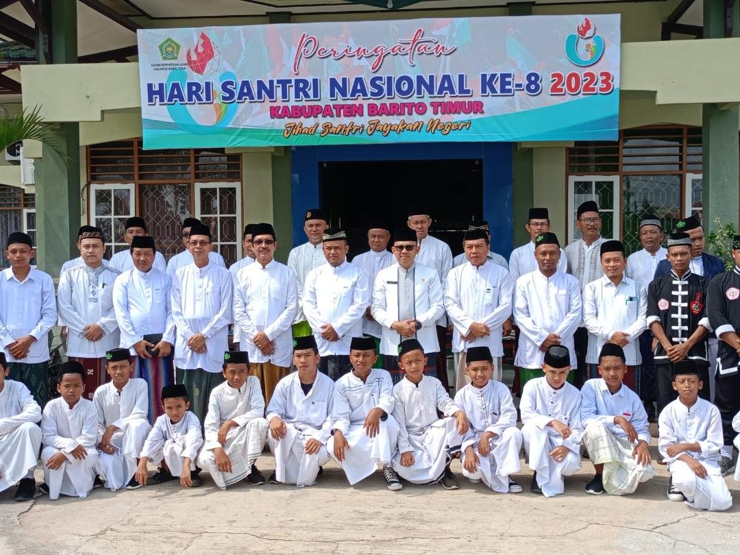 Peringatan Hari Santri, Penjabat Bupati Bartim Ajak Santri Terus Berjuang 1 15 kalteng5 5