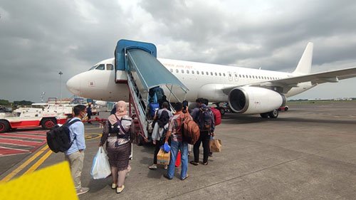8 3klm bandara