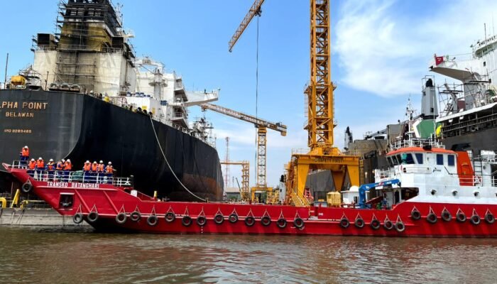 Perkuat Bisnis Perkapalan, Pertamina Trans Kontinental Tambah Dua Armada “Landing Craft Tank”