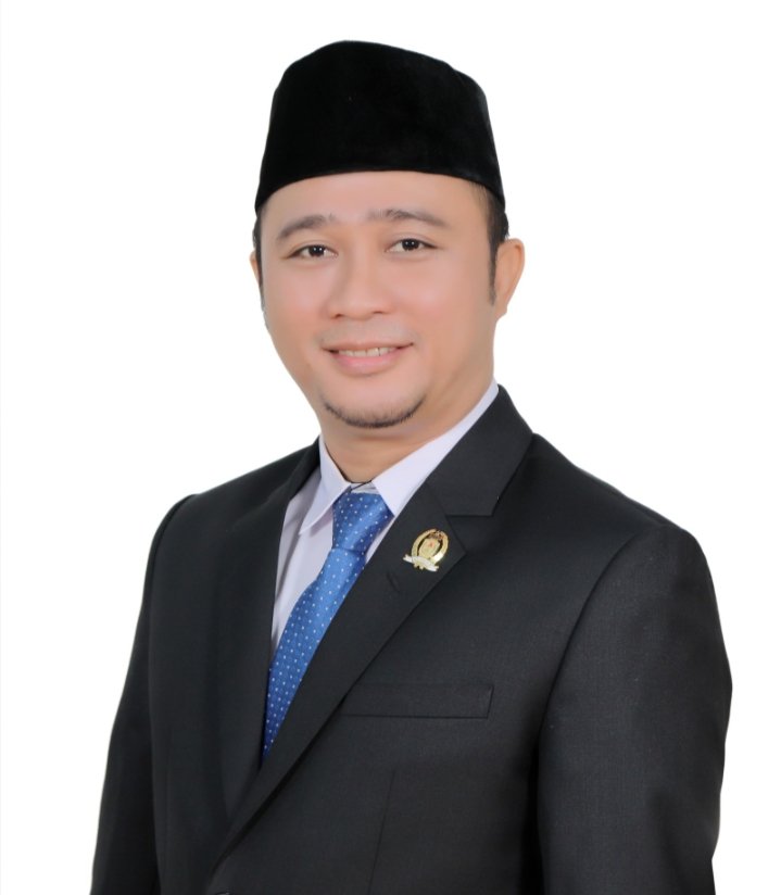 Pastikan Konstruksi Reklame dan Pohon Aman 1 Hal 10 1 KLm Afrizaldi