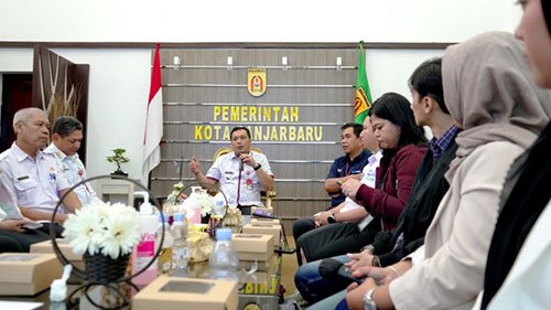 Percepat Digitalisasi Keuangan BRI Jalin Kerjasama Pemko Banjarbaru 1 Hal 10 3 KLM BJB 1 13