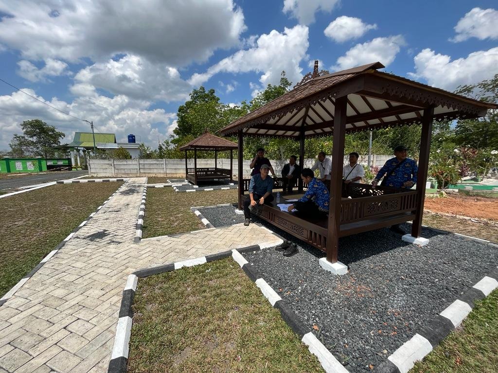 Hal 10 3 KLM BJB 2 10