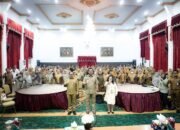 Kinerja Pegawai Pemko Dipantau Melalui E-Kinerja 12 Kinerja Pegawai Pemko Dipantau Melalui E-Kinerja