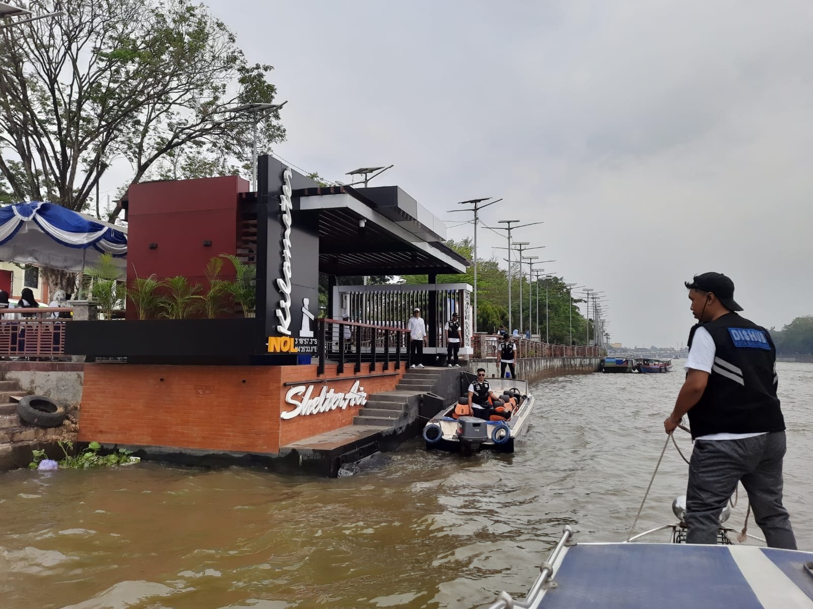Kota Banjarmasin Tambah 4 Buah Shelter Air 1 Hal 10 4 KLm Shilter