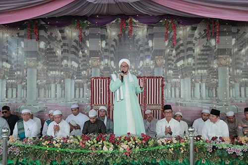 Maulidan di Majelis Desa Durian Rabung 1 Hal 12 HSS 1 3 klm 15