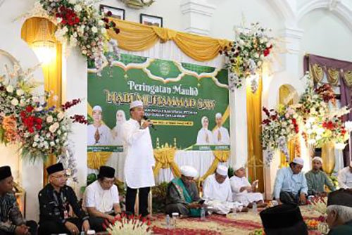 Gaungkan Shalawat Nabi, Agar Daerah Aman dan Damai 1 Hal 12 Tapin 35 klm 10